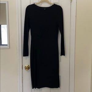 Ann Taylor: Elegant Shift Dress